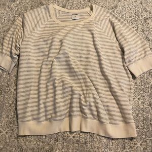 Old navy gray and white striped quarter sleeve shirt. 3X